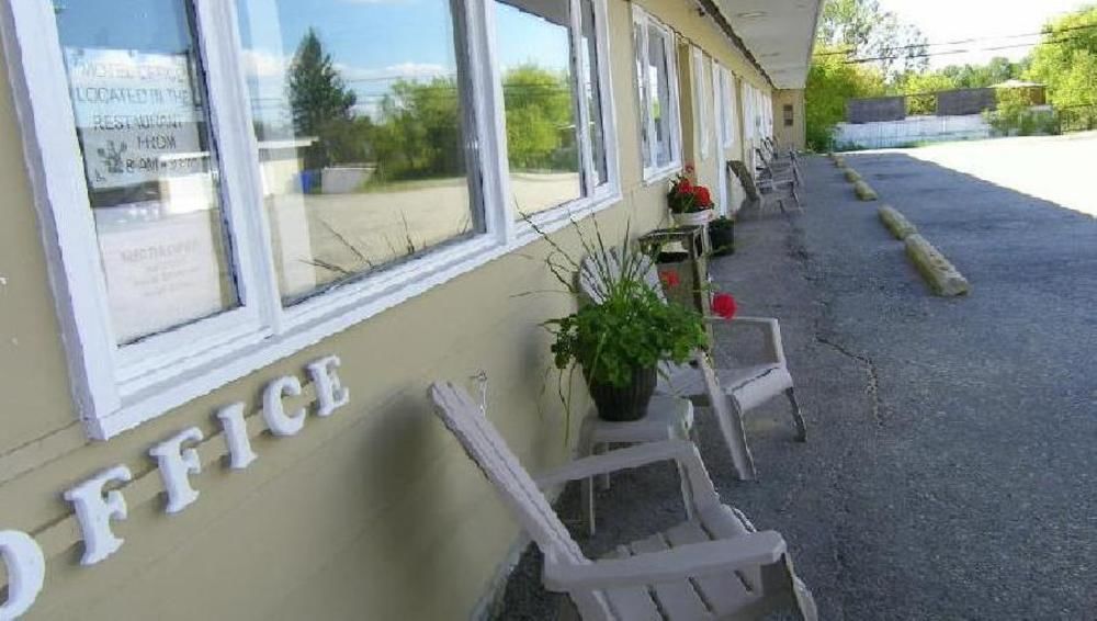 Trans Canada Motel & Restaurant Dryden Exteriér fotografie